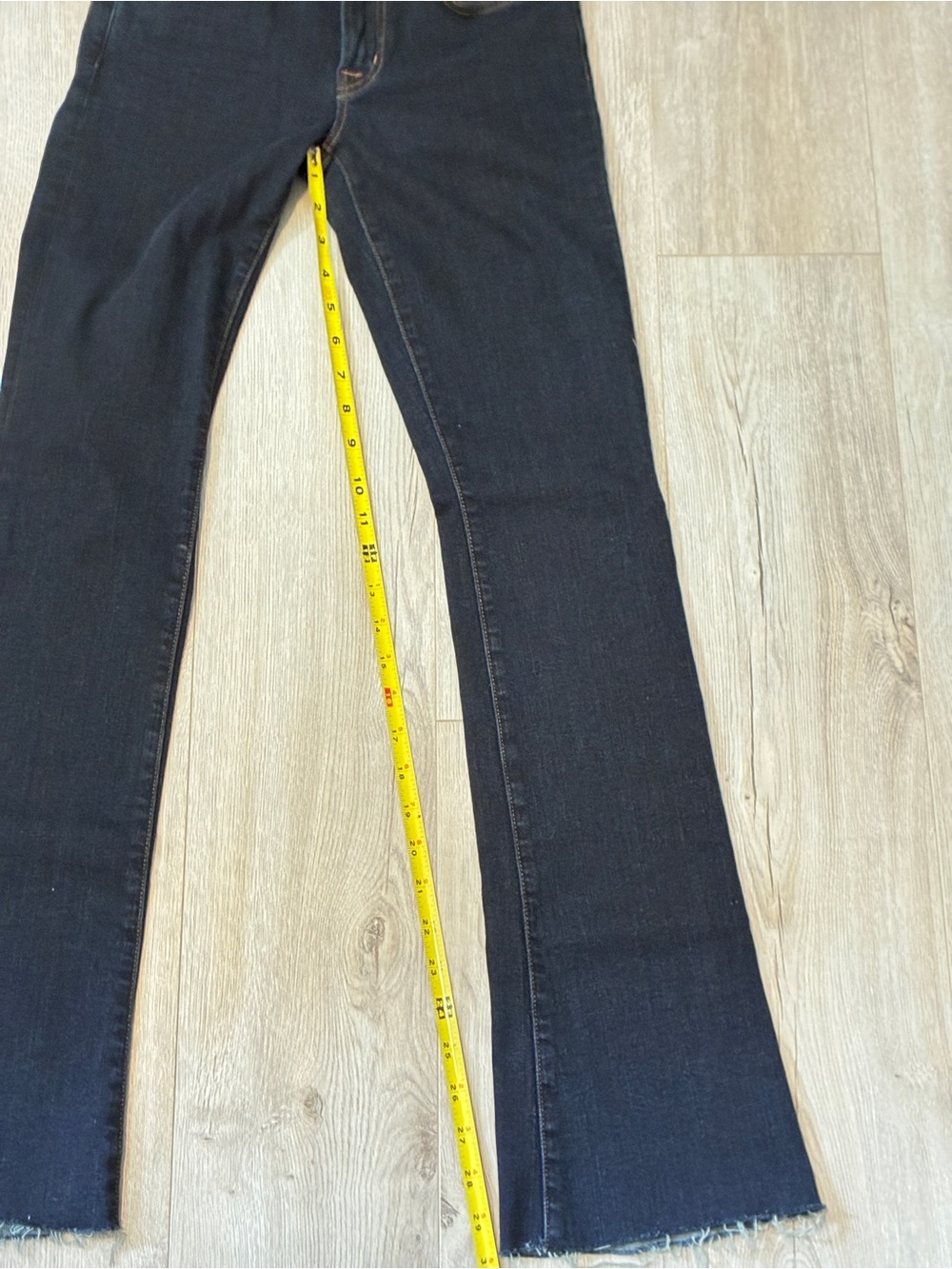 J Brand Janet Dark Indigo Flare Jeans Size 26 Raw Hem Bootcut Stretch Denim - Picture 10 of 13
